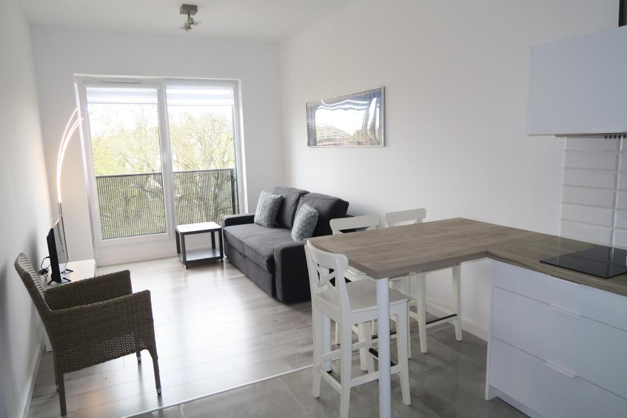 Bialy Apartament Centrum Apartment Kolobrzeg Luaran gambar